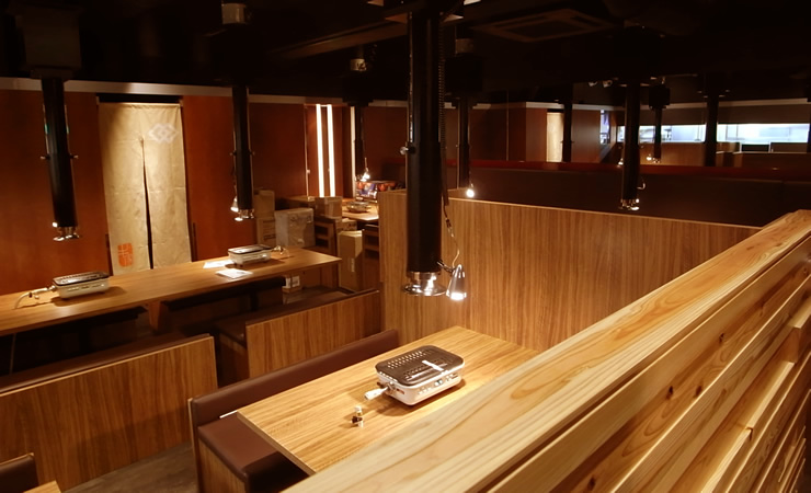 店内 サンカクスケール
