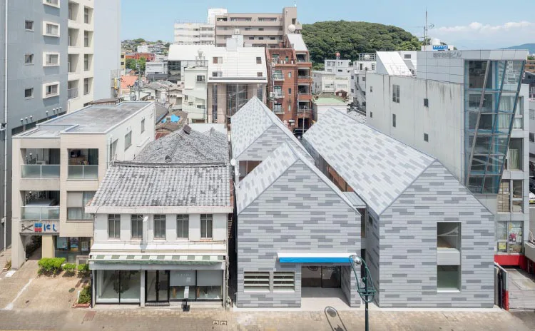 M邸　しらぬひ薬局