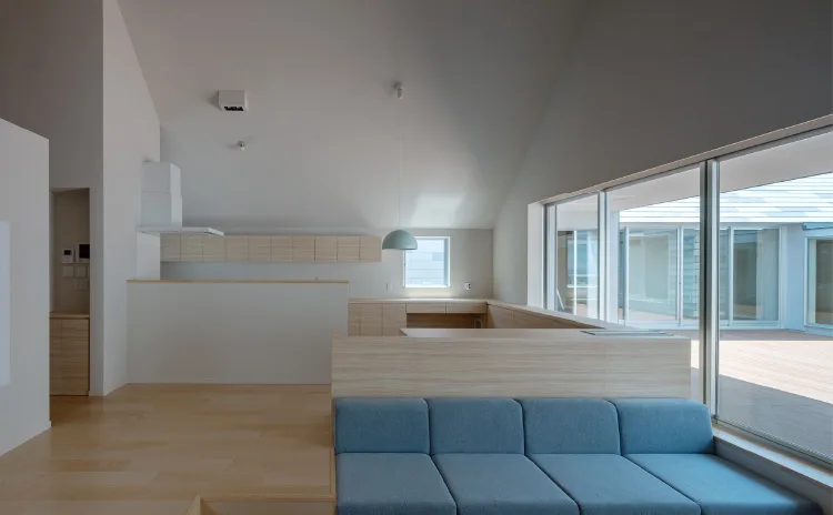 M邸　しらぬひ薬局