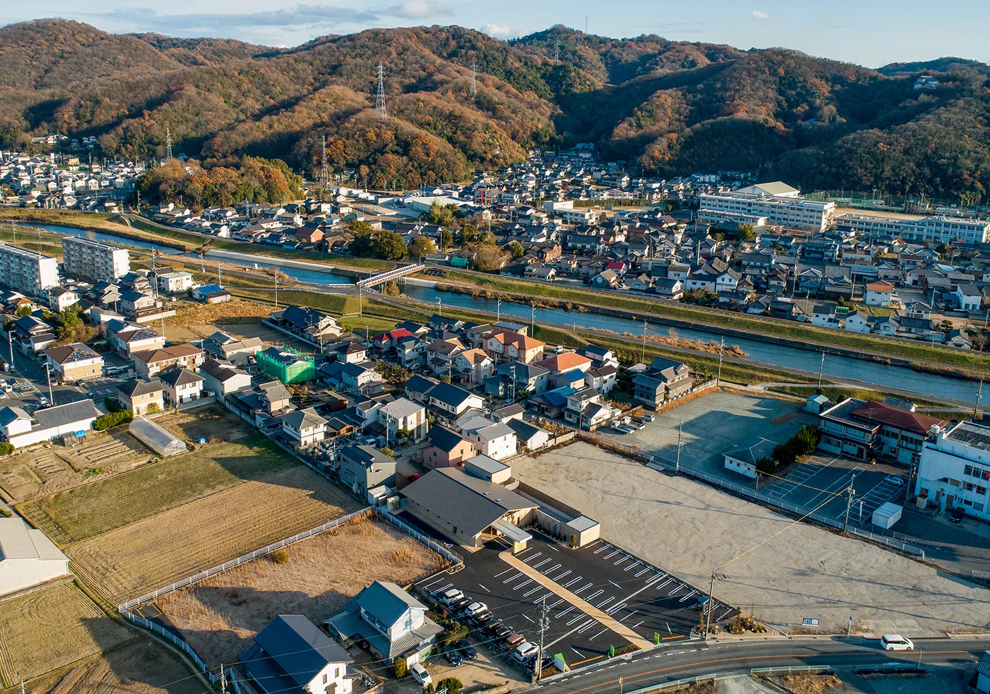 山根こどもクリニック 小児科 鳥瞰